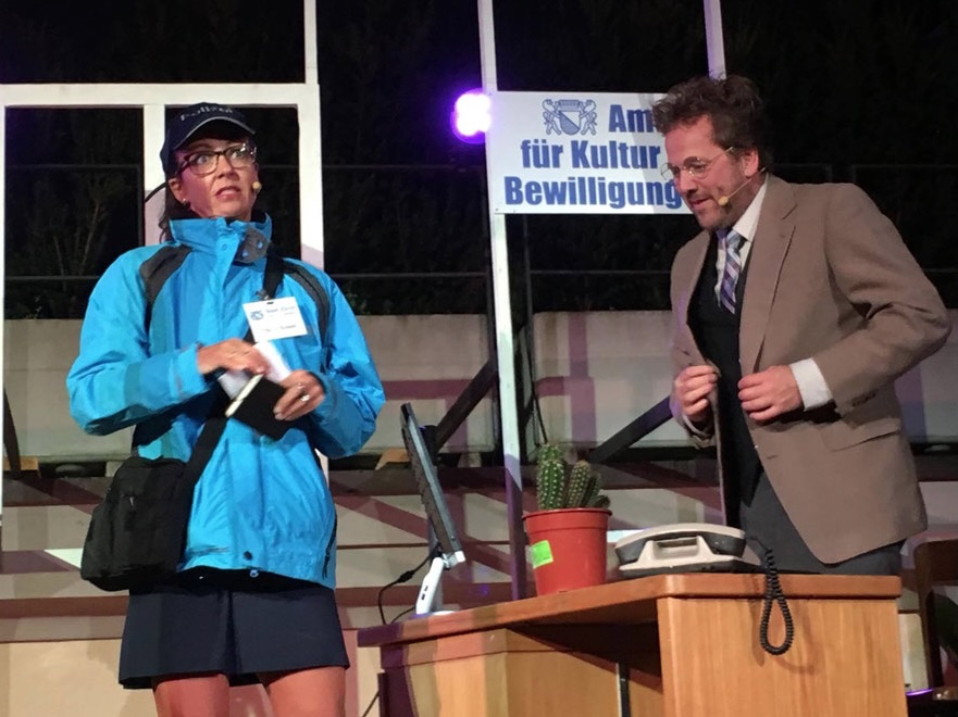 Barbara als Schauspielerin auf der Bühne